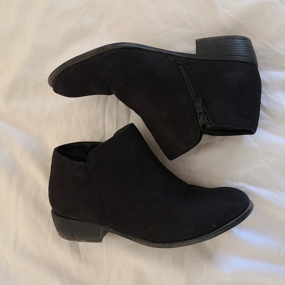 Faux suede ankle booties